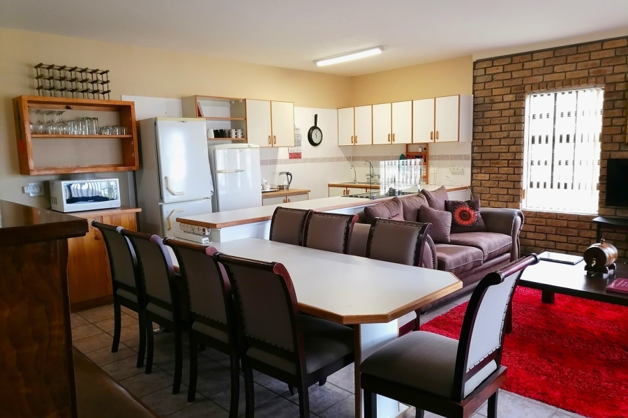 5 Bedroom Property for Sale in Stilbaai Wes Western Cape